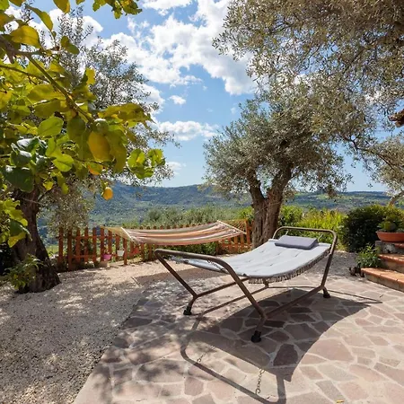 Vakantiehuis Tiria House -