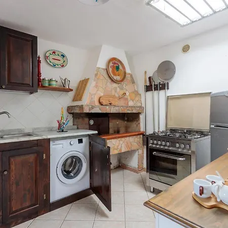 Tiria House - Dom wakacyjny Bosa