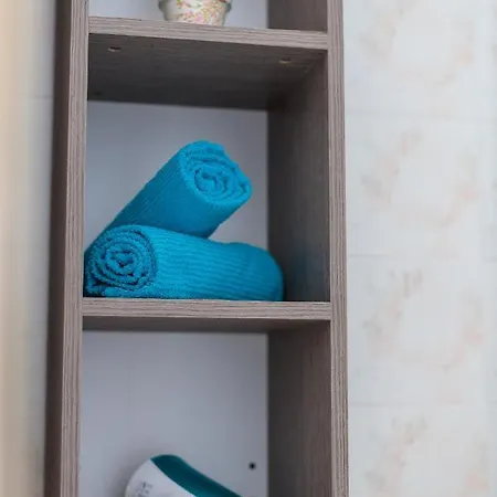 Tiria House - *