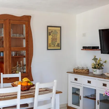Tiria House - Dom wakacyjny