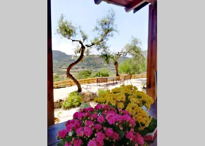 Tiria House - Tatil Evi Bosa